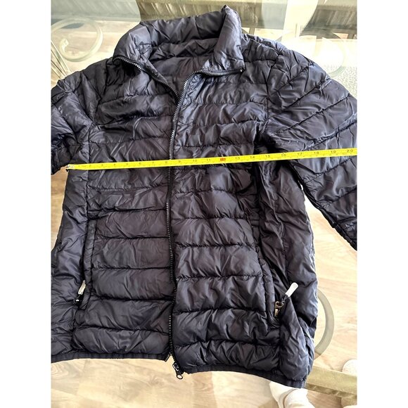 Packable Black Down Jacket MenS MediumLightweight Nylon & Down Warm Outerwear - Picture 9 of 9